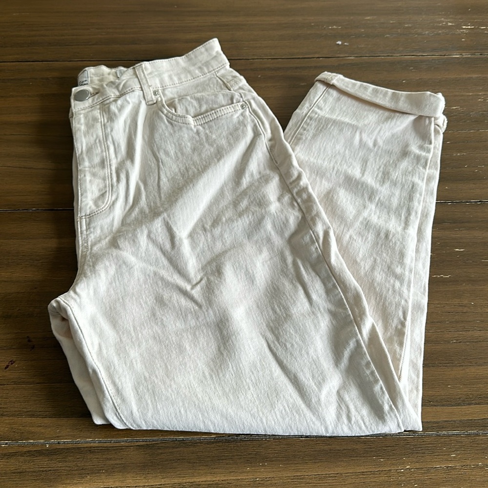 Cotton On Off-White Stretch Mom Jeans